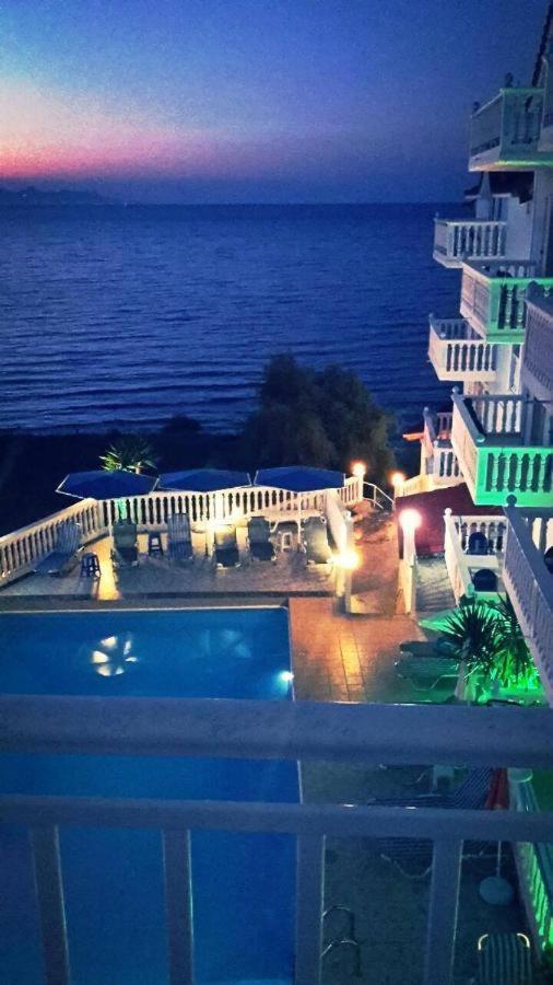 Aparthotel Clear Horizon Amoudi Exteriér fotografie