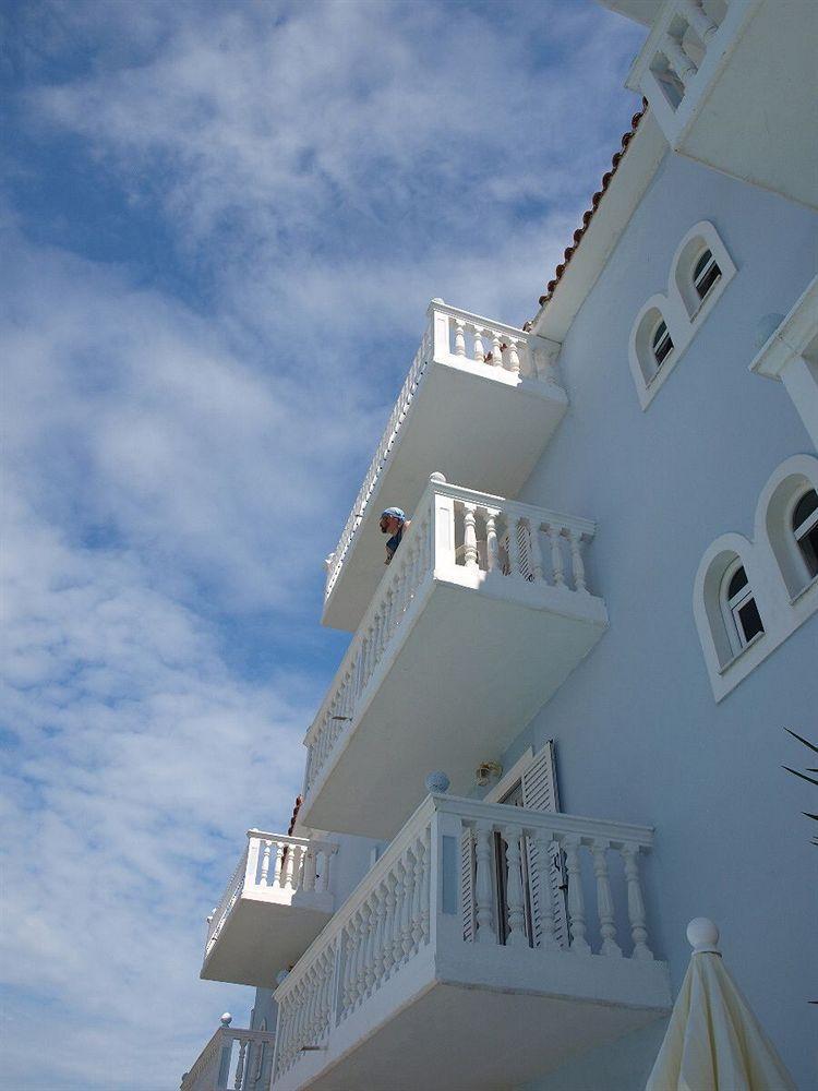 Aparthotel Clear Horizon Amoudi Exteriér fotografie