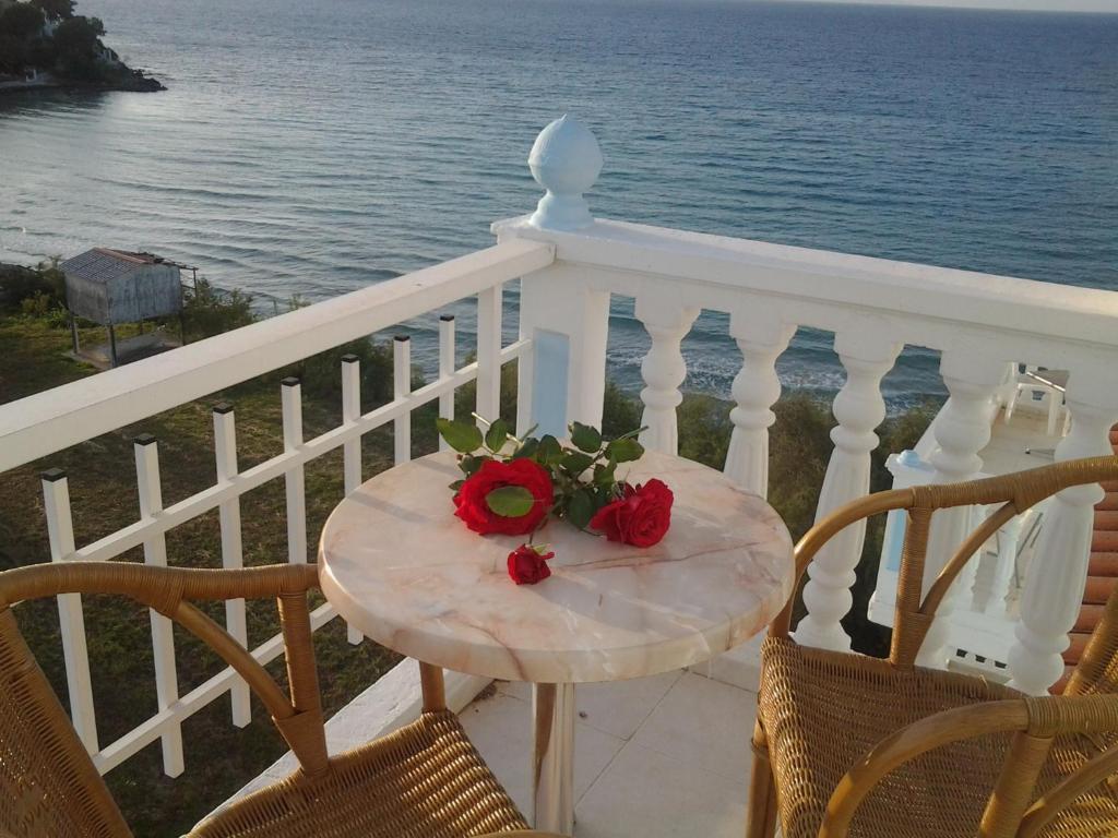 Aparthotel Clear Horizon Amoudi Pokoj fotografie
